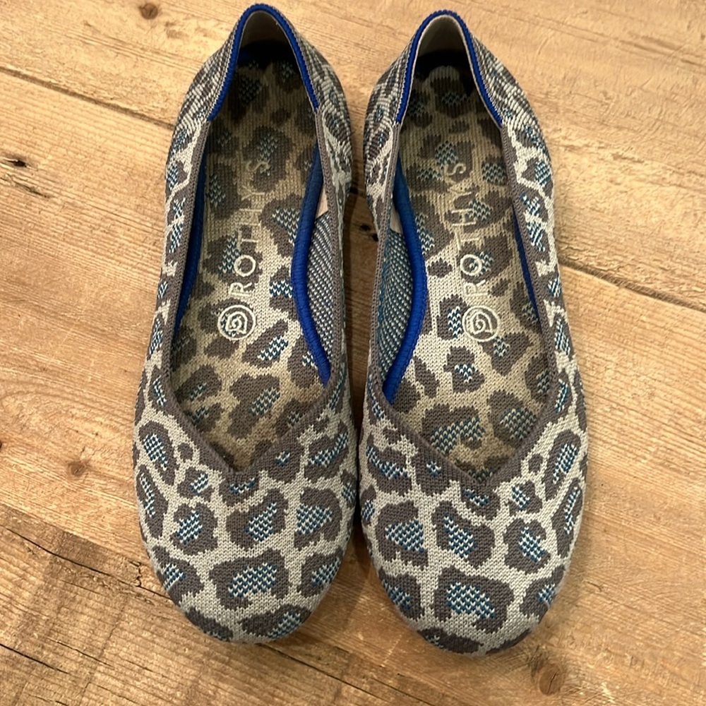Rothy’s blue and gray leopard